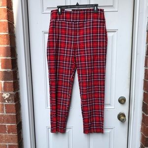 Crown & Ivy Plaid Pull on Pants